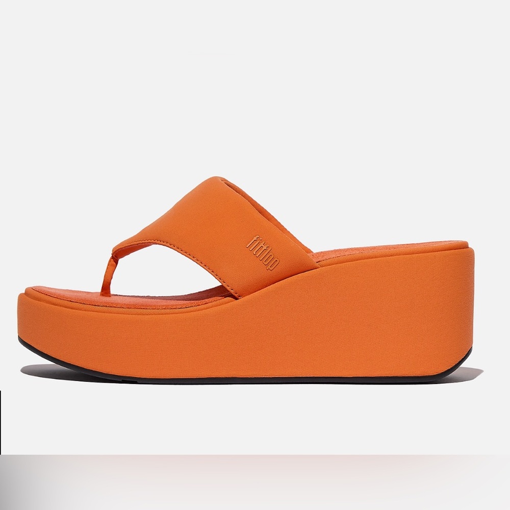 FitFlop PLATFFORMS Wedge Toe-Post Sandals